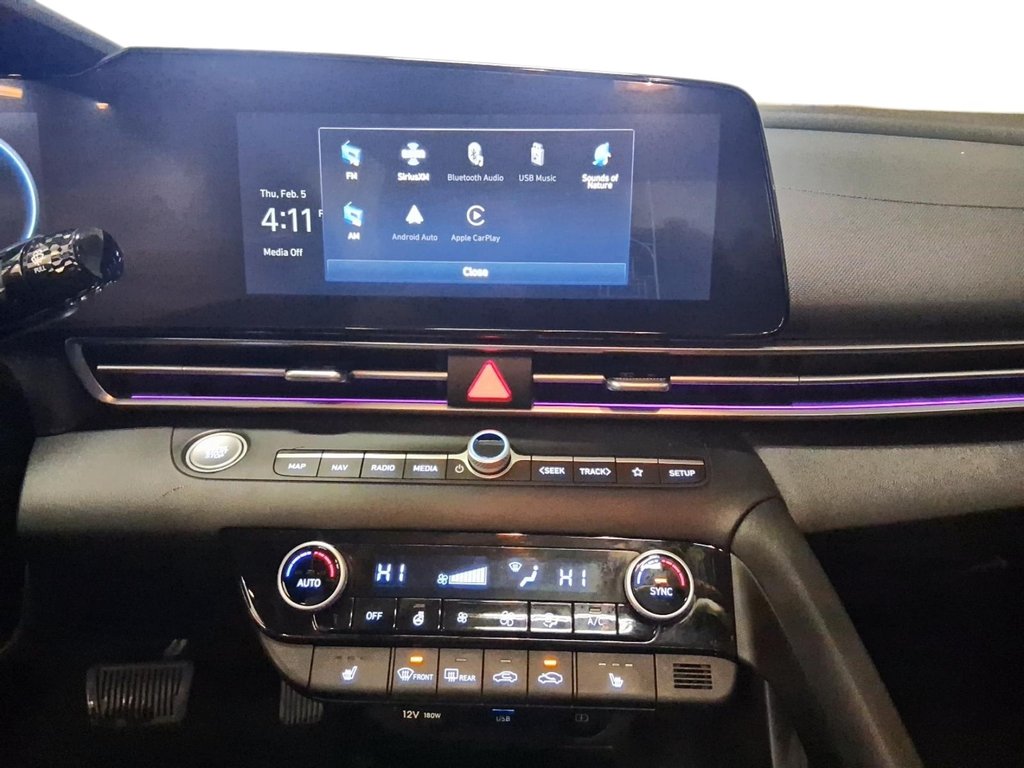 2024 Hyundai Elantra Preferred IVT w/Tech Pkg in Stratford, Ontario - 15 - w1024h768px