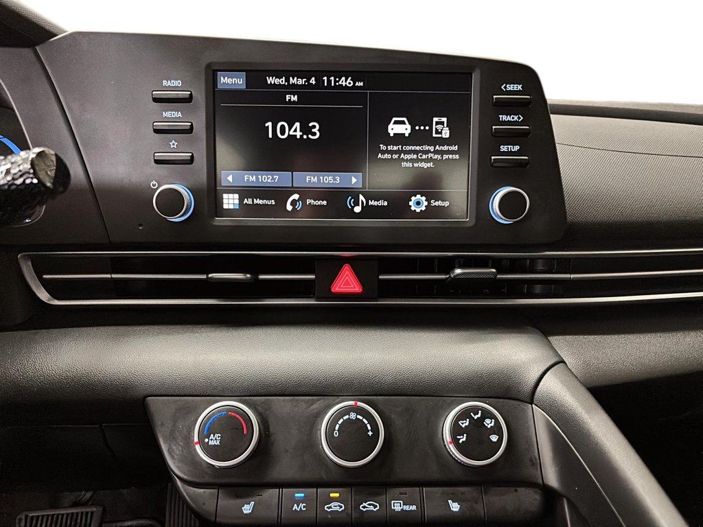 2024 Hyundai Elantra Essential IVT in Stratford, Ontario - 16 - w1024h768px