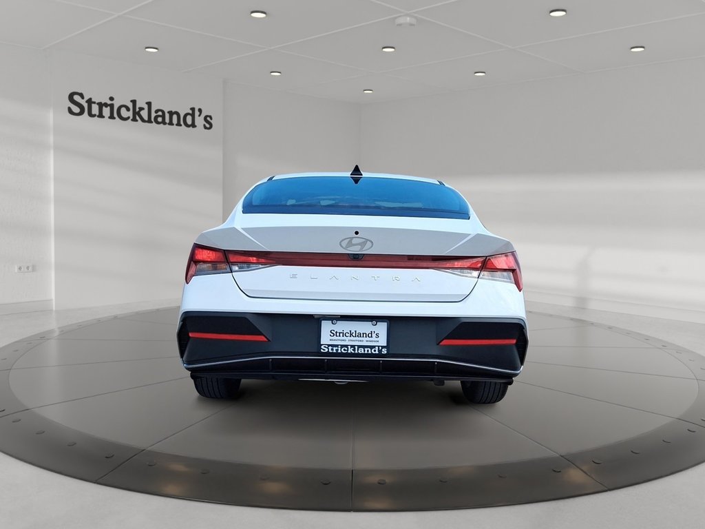 2025 Hyundai Elantra Preferred IVT in Stratford, Ontario - 3 - w1024h768px