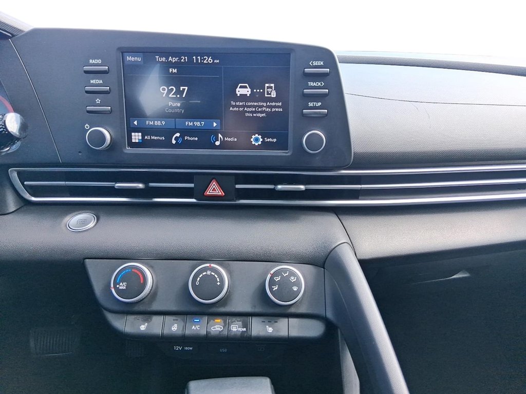 2025 Hyundai Elantra Preferred IVT in Stratford, Ontario - 15 - w1024h768px