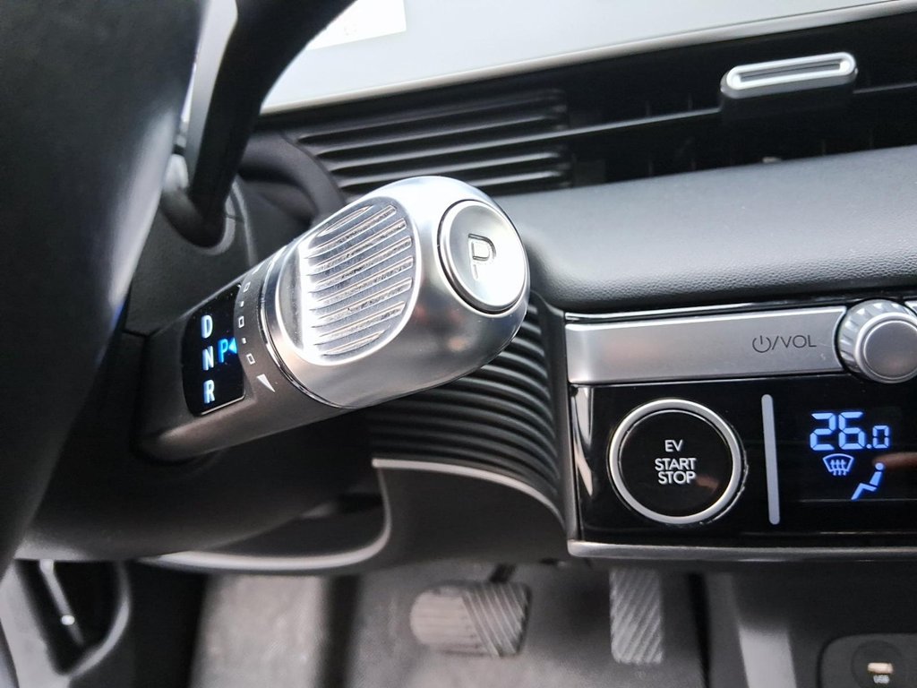 2023 Hyundai Ioniq 5 Preferred RWD in Stratford, Ontario - 17 - w1024h768px