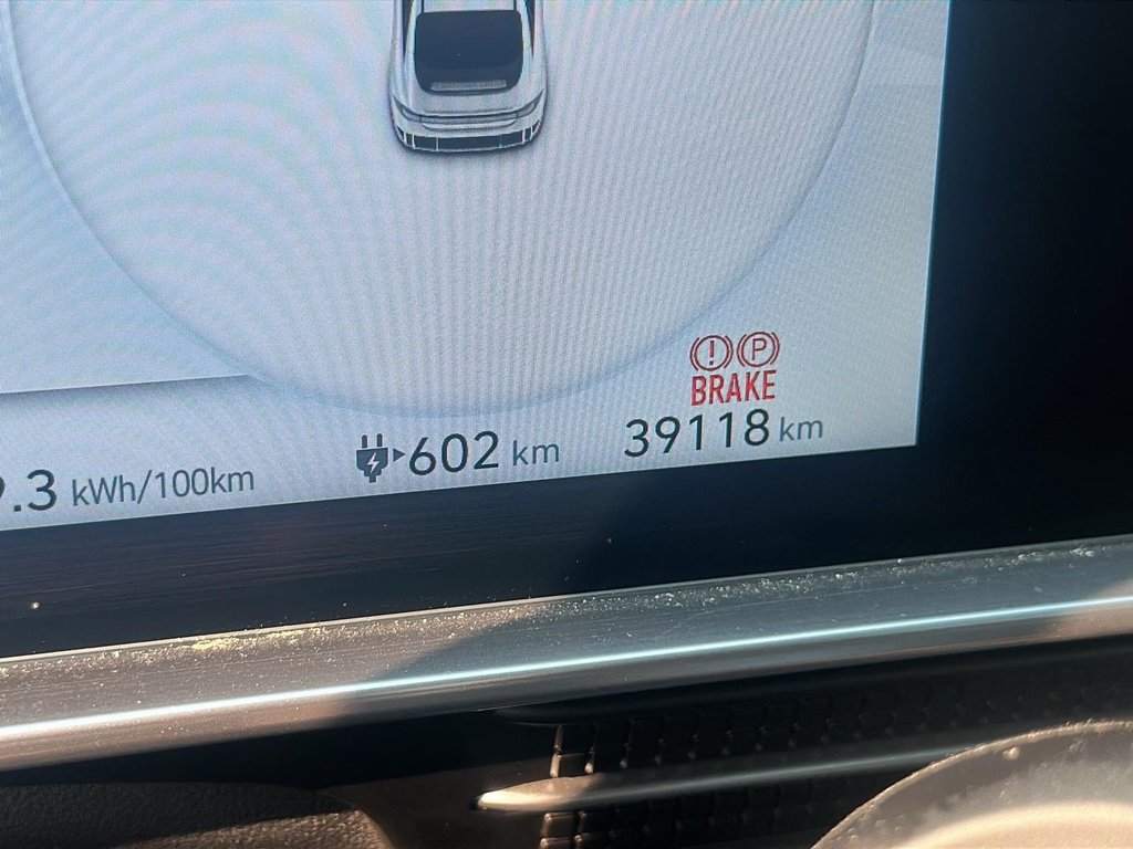 2024 Hyundai Ioniq 6 Preferred AWD Long Range in Stratford, Ontario - 11 - w1024h768px
