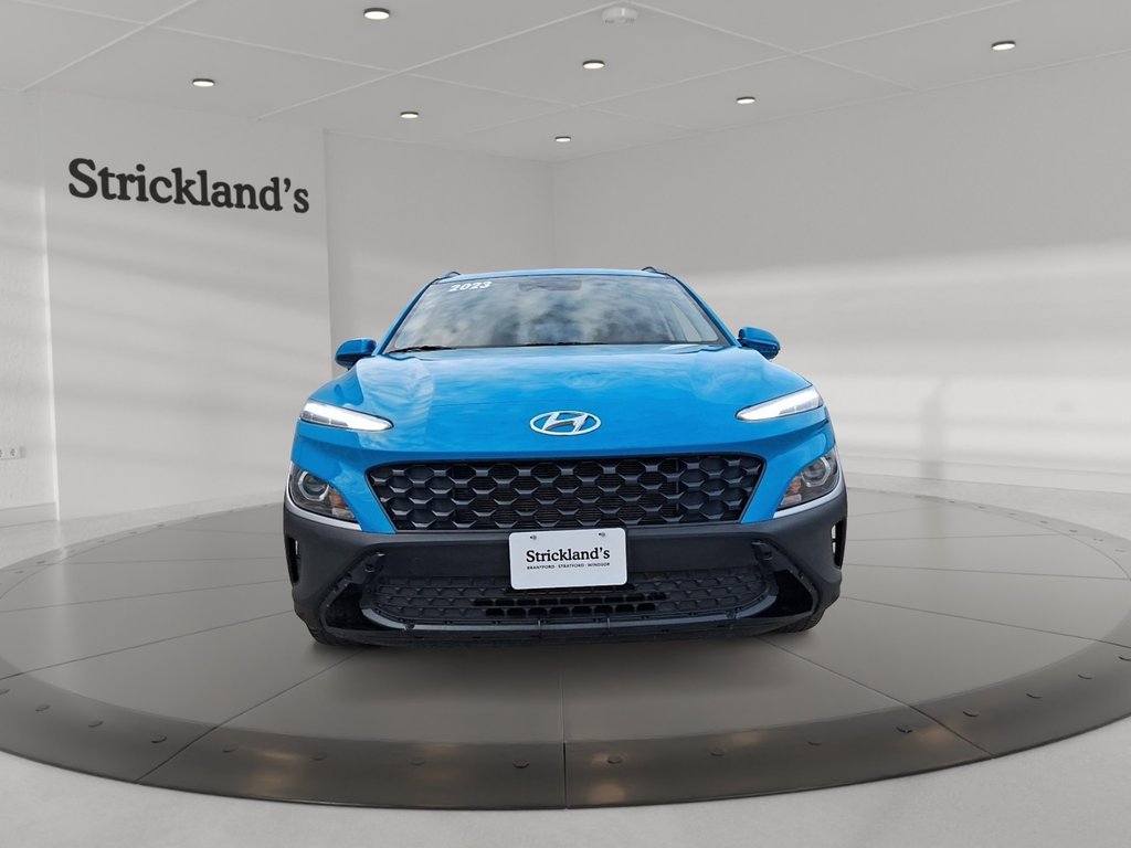 2023 Hyundai Kona 2.0L AWD Preferred in Stratford, Ontario - 2 - w1024h768px