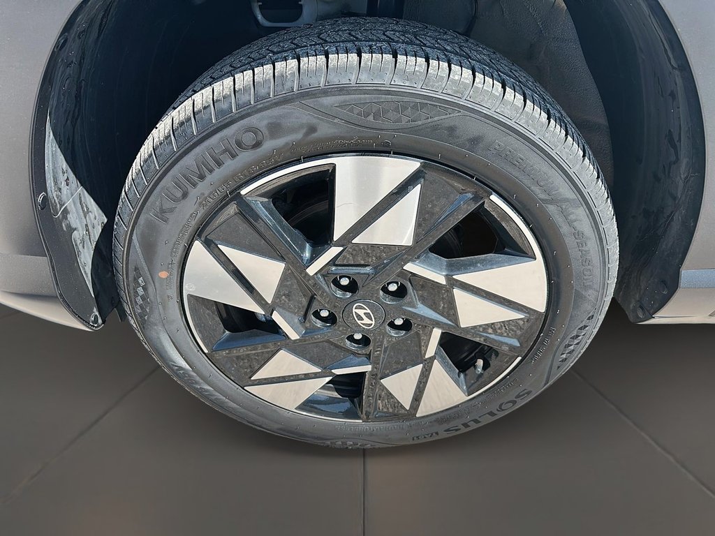 2024 Hyundai Kona 2.0L Preferred AWD in Stratford, Ontario - 7 - w1024h768px