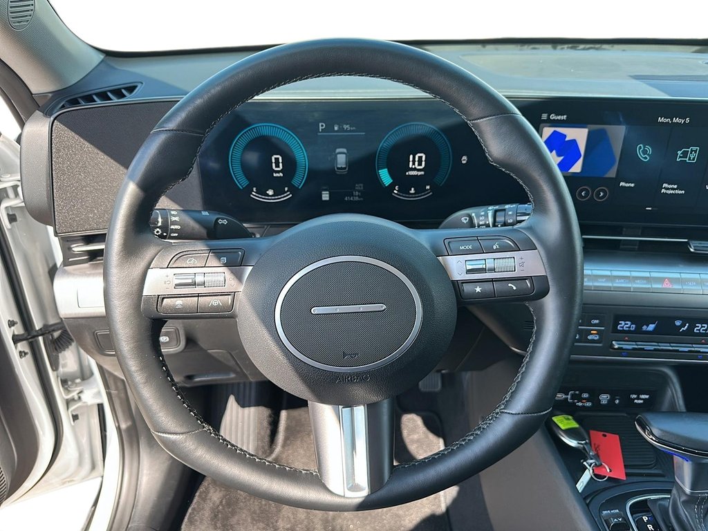 2024 Hyundai Kona 2.0L Preferred AWD in Stratford, Ontario - 11 - w1024h768px
