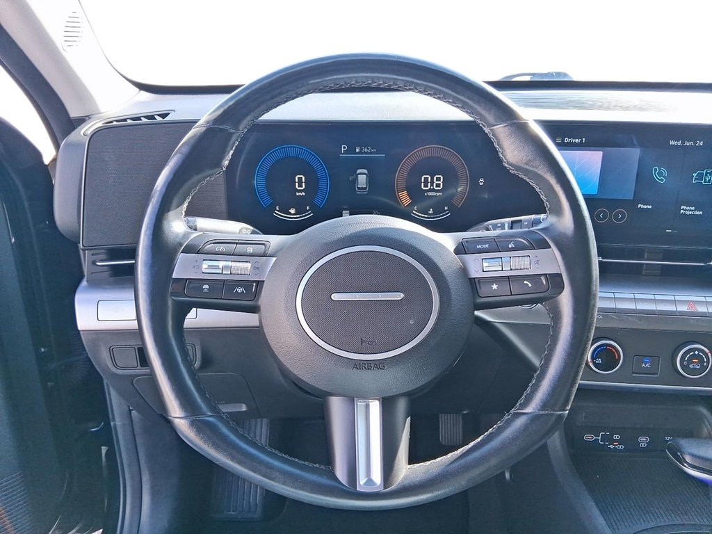 2024 Hyundai Kona 2.0L Preferred AWD in Stratford, Ontario - 13 - w1024h768px