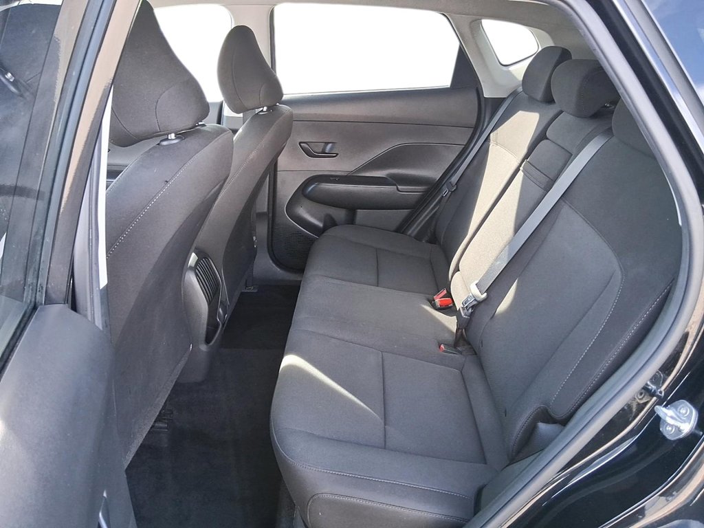2024 Hyundai Kona 2.0L Preferred AWD in Stratford, Ontario - 10 - w1024h768px