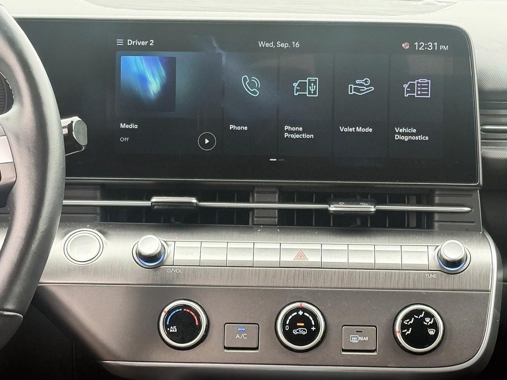 2025 Hyundai Kona 2.0L Preferred AWD in Stratford, Ontario - 16 - w1024h768px