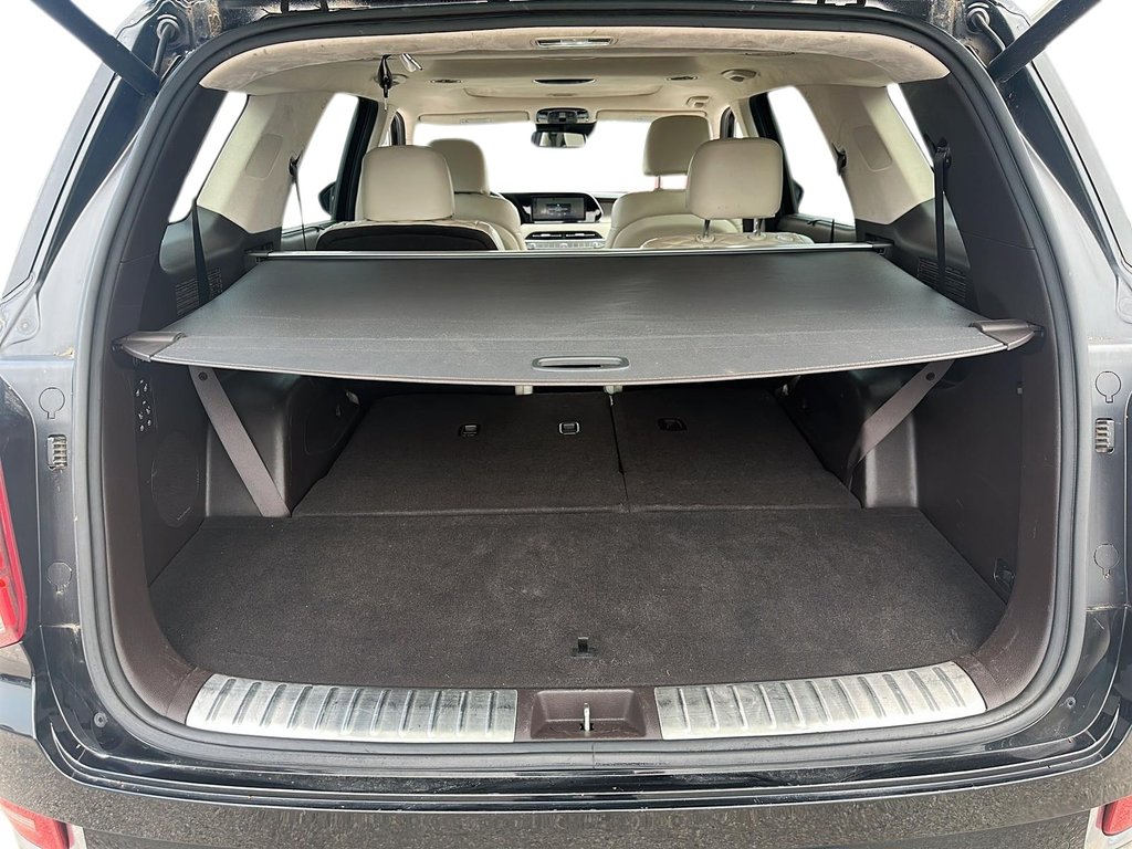 2020 Hyundai Palisade AWD Ultimate 7 Passenger CP in Stratford, Ontario - 6 - w1024h768px