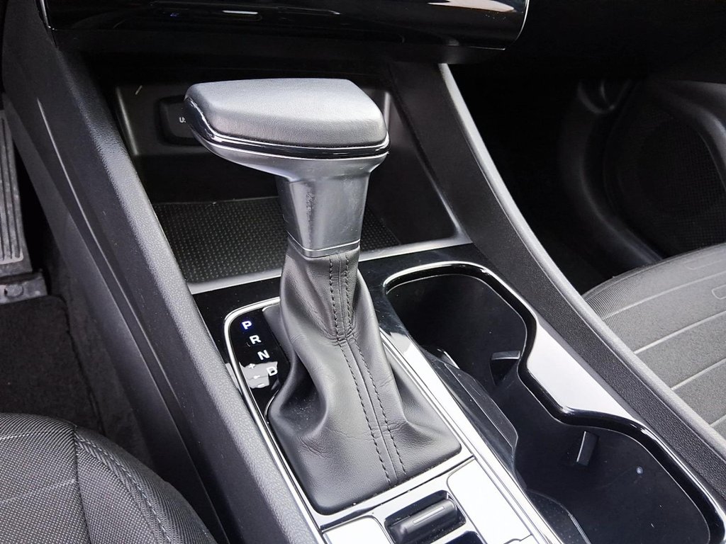 2024 Hyundai Santa Cruz Preferred AWD in Stratford, Ontario - 16 - w1024h768px