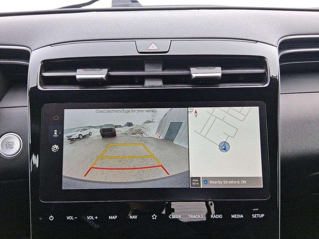 2024 Hyundai Santa Cruz Preferred AWD in Stratford, Ontario - 20 - w1024h768px