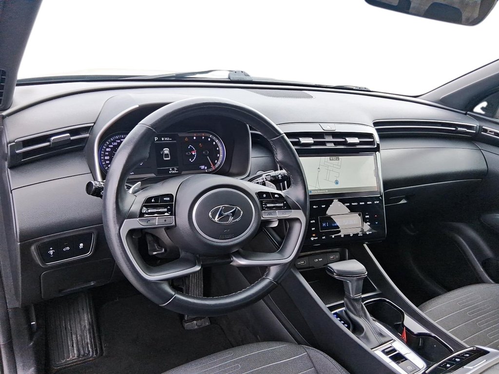 2024 Hyundai Santa Cruz Preferred AWD in Stratford, Ontario - 10 - w1024h768px