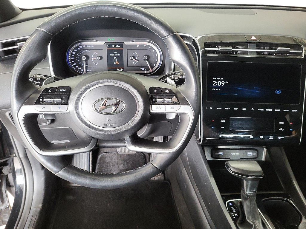 2024 Hyundai Santa Cruz Preferred AWD in Stratford, Ontario - 13 - w1024h768px