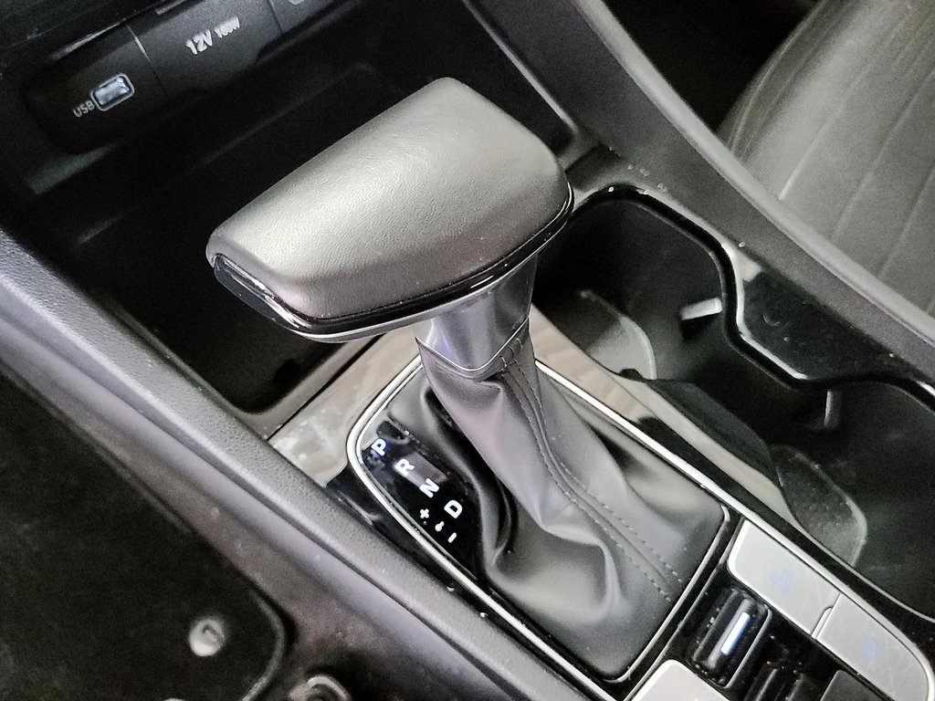 2024 Hyundai Santa Cruz Preferred AWD in Stratford, Ontario - 14 - w1024h768px