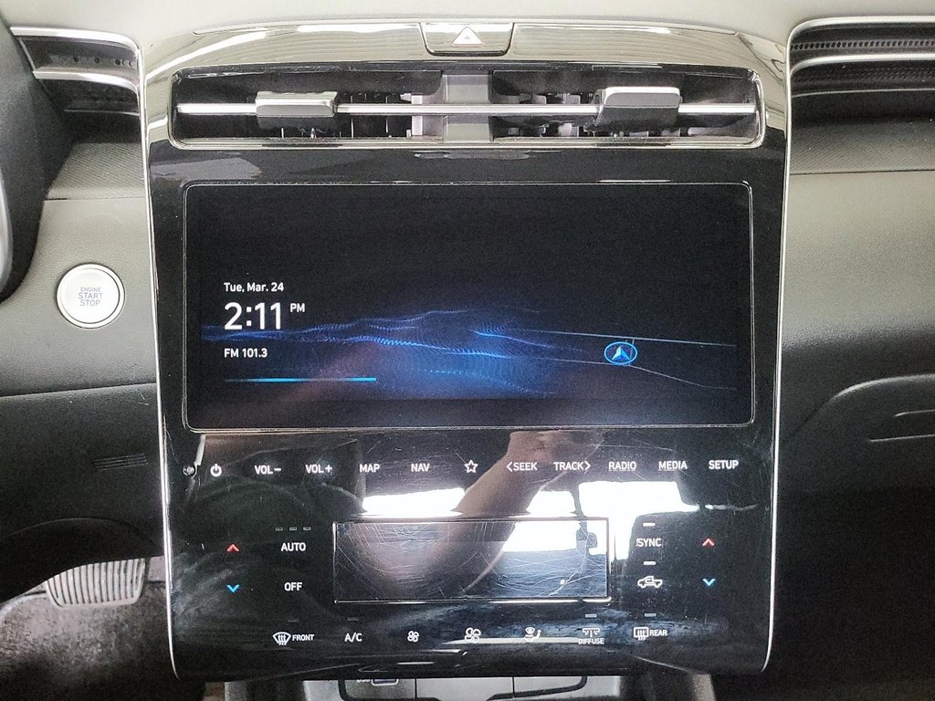 2024 Hyundai Santa Cruz Preferred AWD in Stratford, Ontario - 17 - w1024h768px