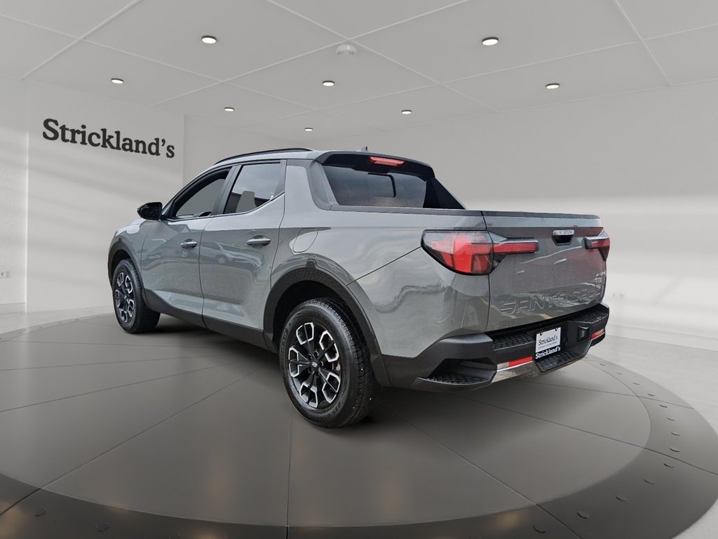 2024 Hyundai Santa Cruz Preferred AWD in Stratford, Ontario - 4 - w1024h768px