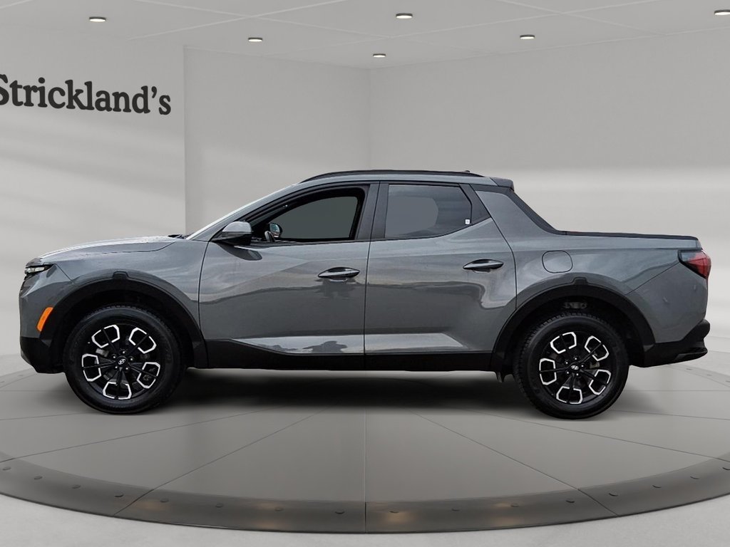 2024 Hyundai Santa Cruz Preferred AWD in Stratford, Ontario - 5 - w1024h768px