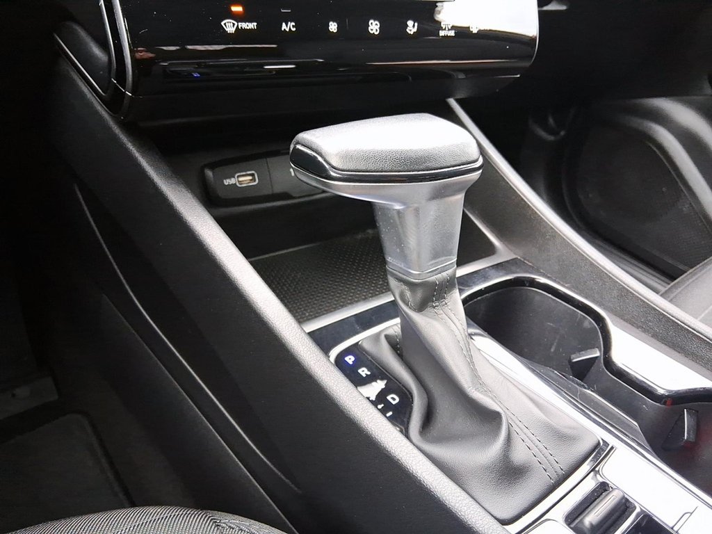 2024 Hyundai Santa Cruz Preferred AWD in Stratford, Ontario - 16 - w1024h768px