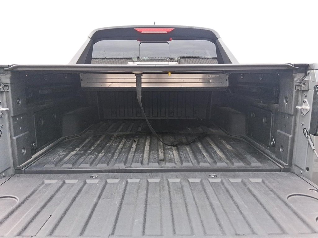 2024 Hyundai Santa Cruz Preferred AWD in Stratford, Ontario - 19 - w1024h768px