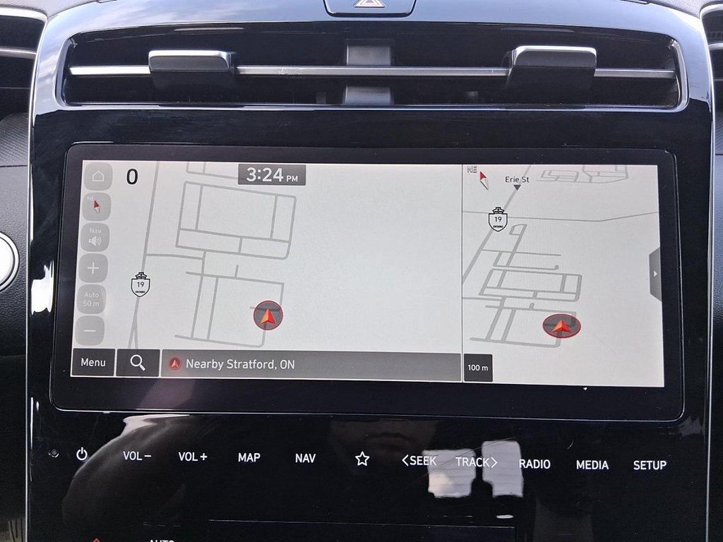 2024 Hyundai Santa Cruz Preferred AWD in Stratford, Ontario - 21 - w1024h768px