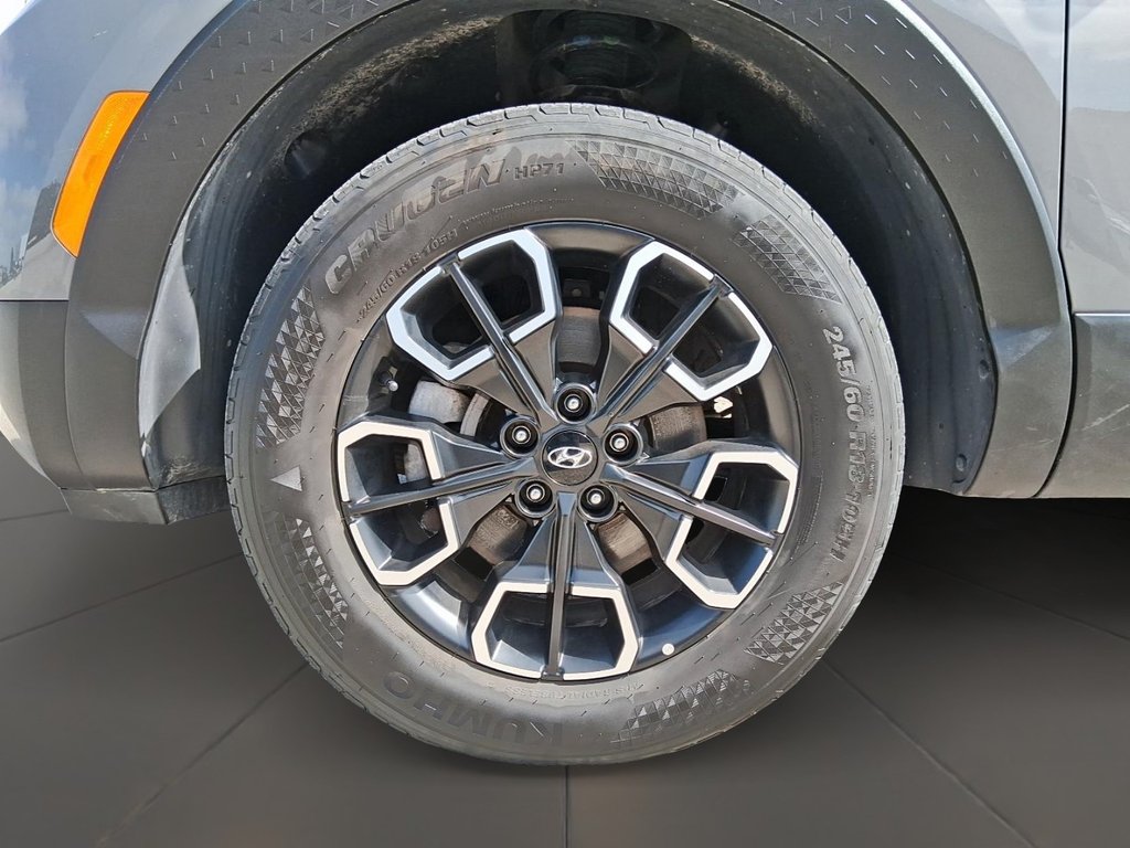 2024 Hyundai Santa Cruz Preferred AWD in Stratford, Ontario - 7 - w1024h768px