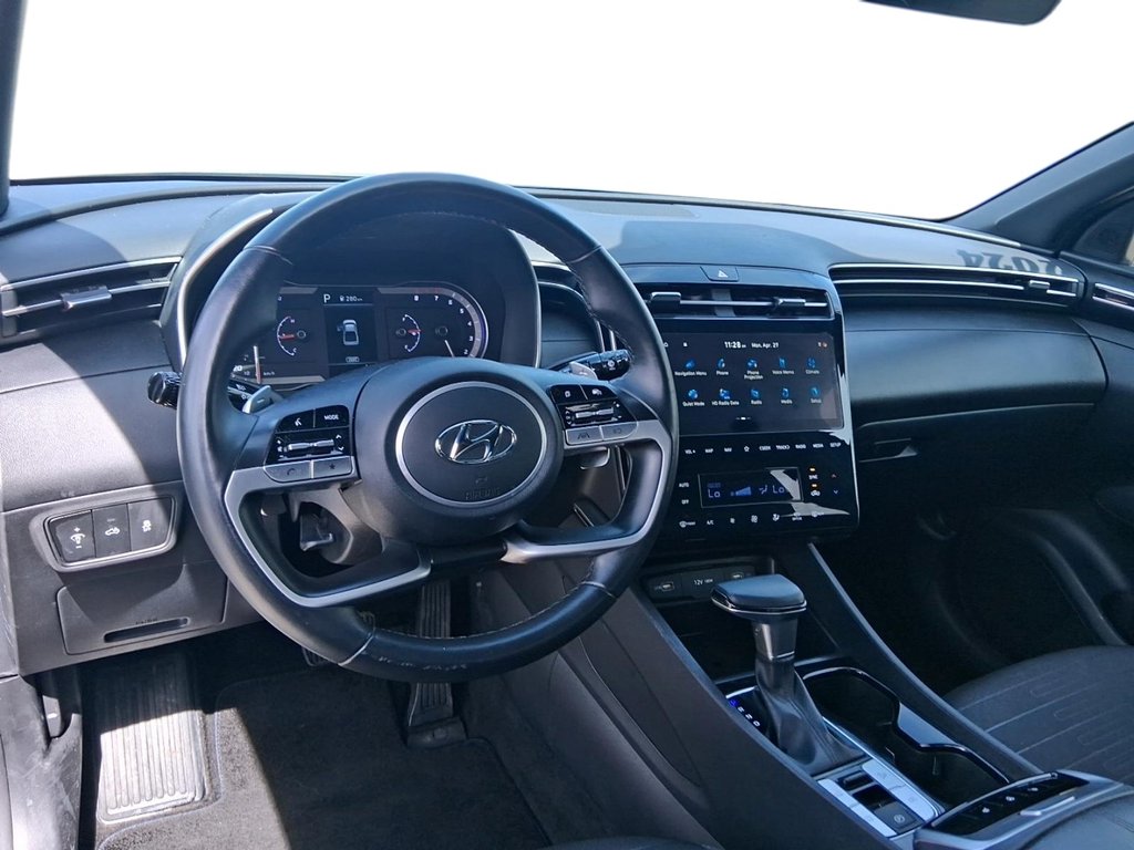 2024 Hyundai Santa Cruz Preferred AWD in Stratford, Ontario - 10 - w1024h768px