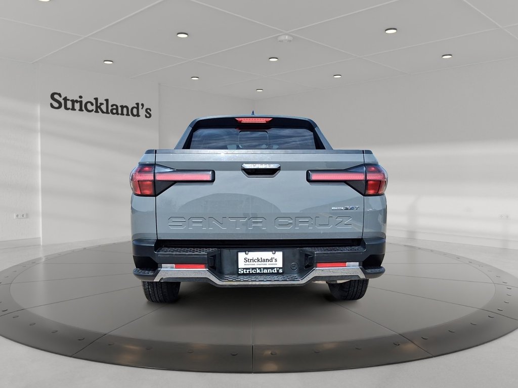 2024 Hyundai Santa Cruz Preferred AWD in Stratford, Ontario - 3 - w1024h768px