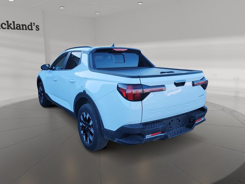 2025 Hyundai Santa Cruz Preferred AWD in Stratford, Ontario - 4 - w1024h768px