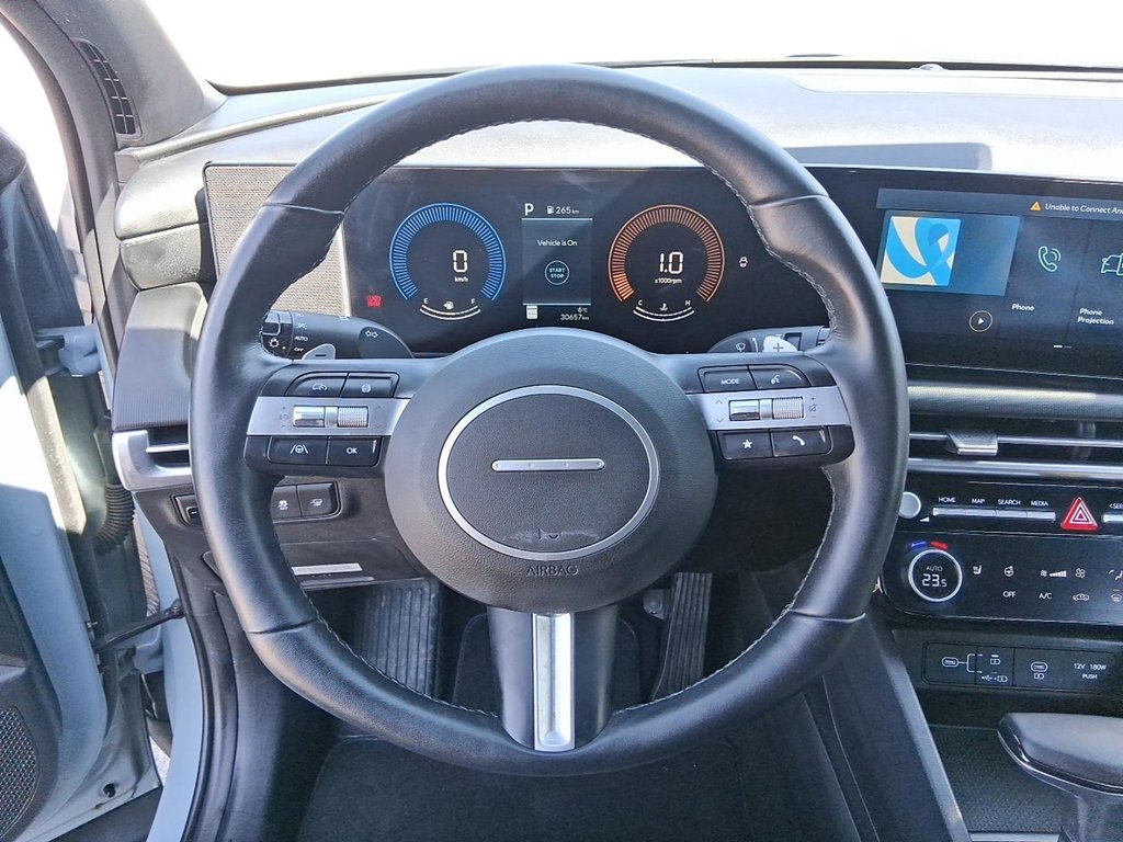 2025 Hyundai Santa Cruz Preferred AWD in Stratford, Ontario - 12 - w1024h768px