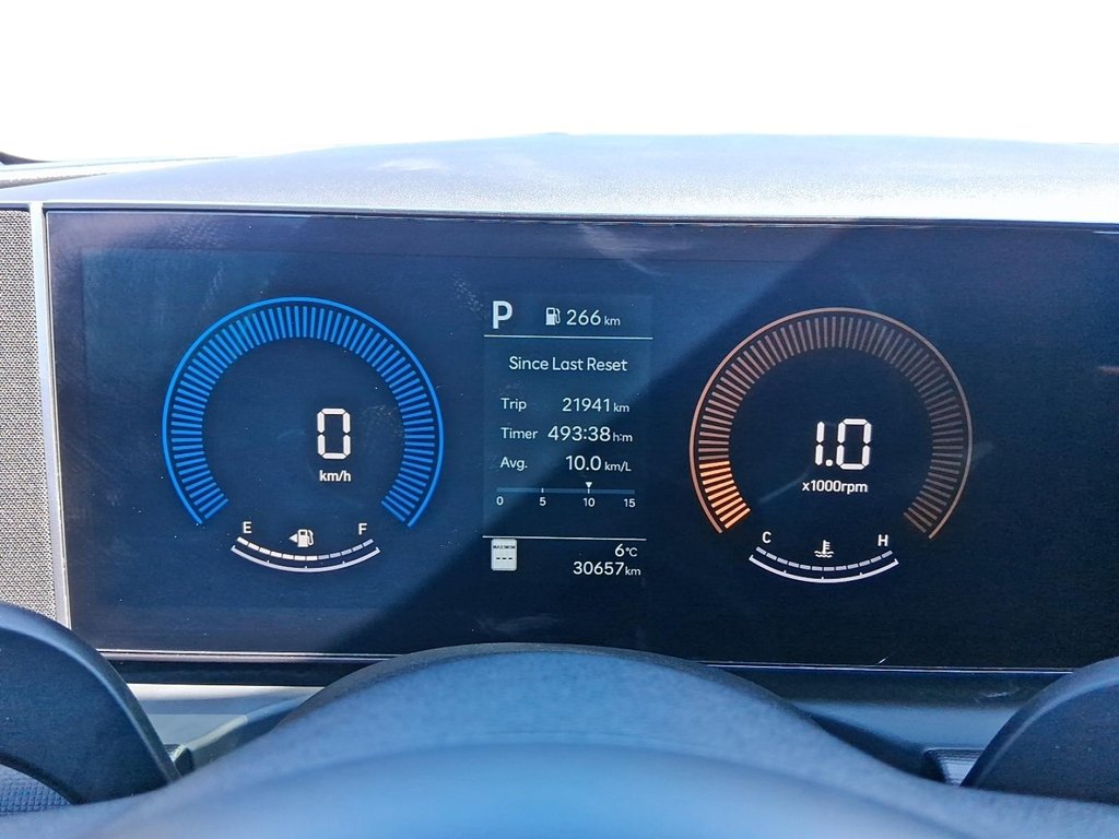 2025 Hyundai Santa Cruz Preferred AWD in Stratford, Ontario - 14 - w1024h768px