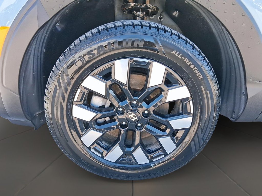 2025 Hyundai Santa Cruz Preferred AWD in Stratford, Ontario - 7 - w1024h768px