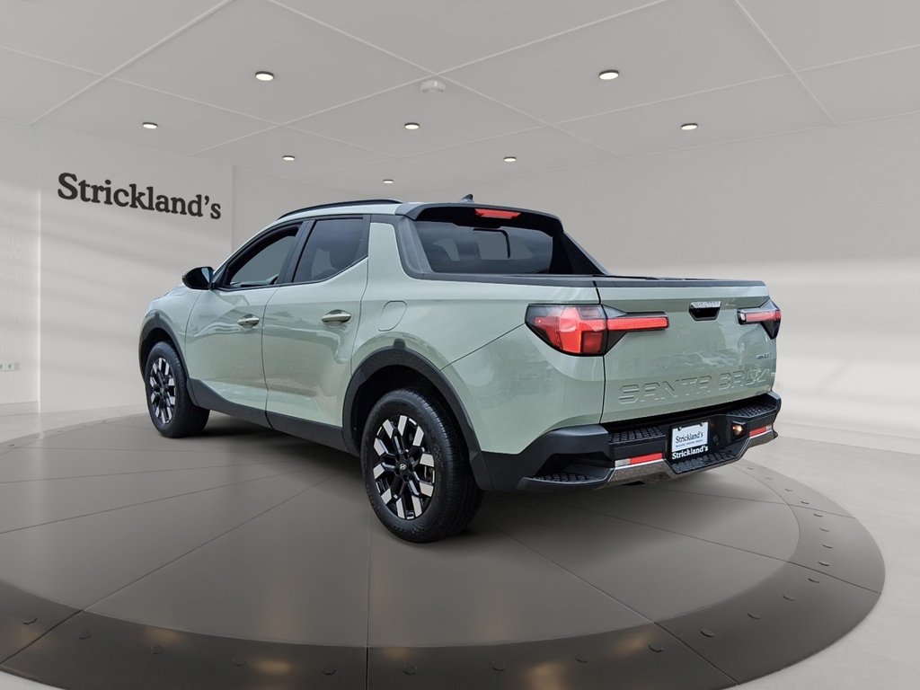 2025 Hyundai Santa Cruz Preferred AWD in Stratford, Ontario - 4 - w1024h768px