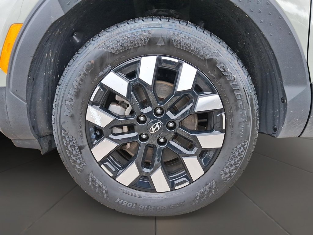 2025 Hyundai Santa Cruz Preferred AWD in Stratford, Ontario - 7 - w1024h768px