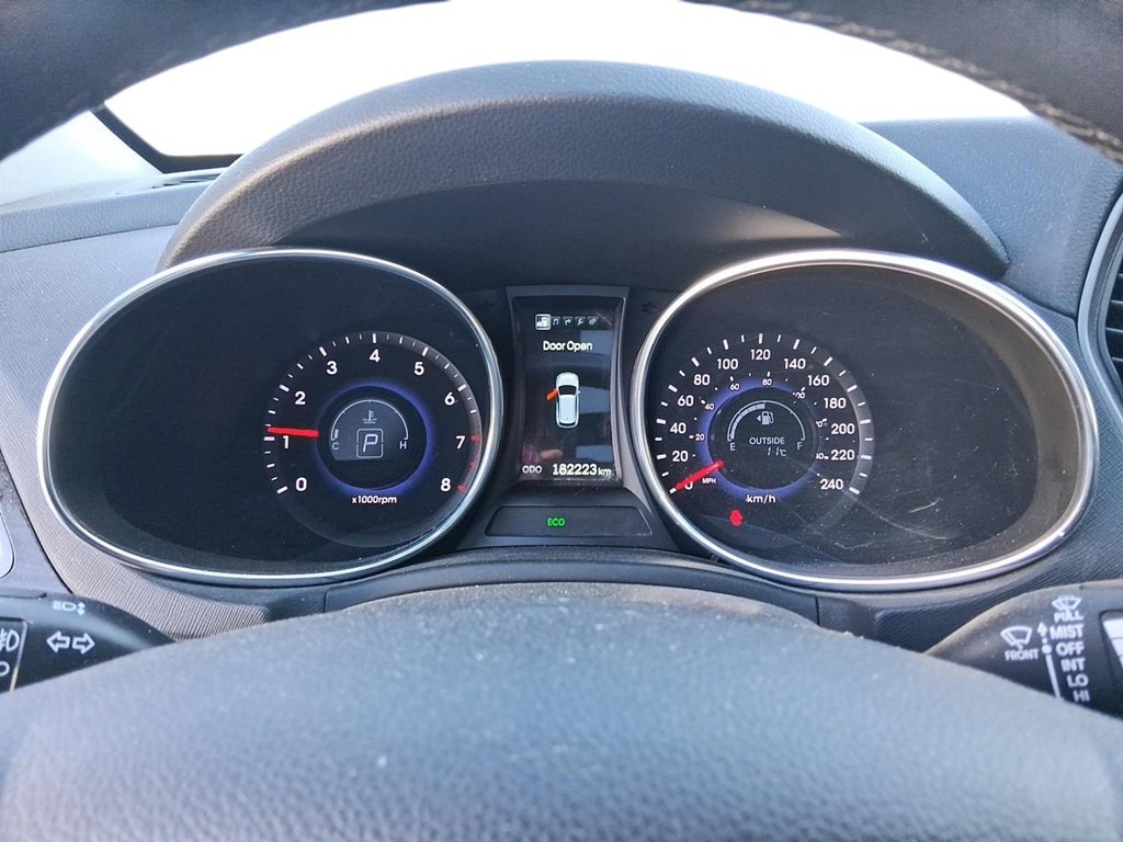 2016 Hyundai Santa Fe Sport AWD 2.0T Limited in Stratford, Ontario - 14 - w1024h768px