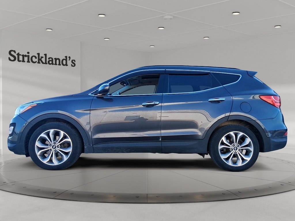 2016 Hyundai Santa Fe Sport AWD 2.0T Limited in Stratford, Ontario - 3 - w1024h768px