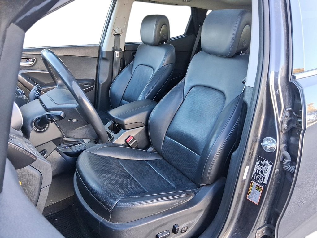 2016 Hyundai Santa Fe Sport AWD 2.0T Limited in Stratford, Ontario - 8 - w1024h768px
