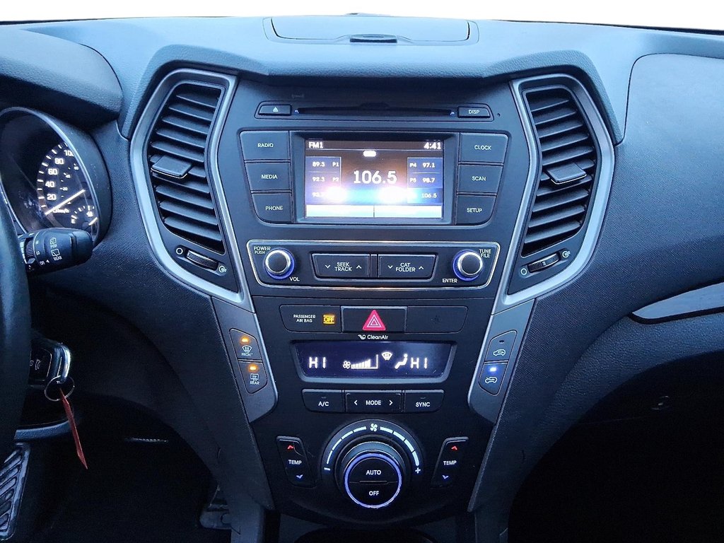 2018 Hyundai Santa Fe Sport AWD 2.4L SE in Stratford, Ontario - 15 - w1024h768px