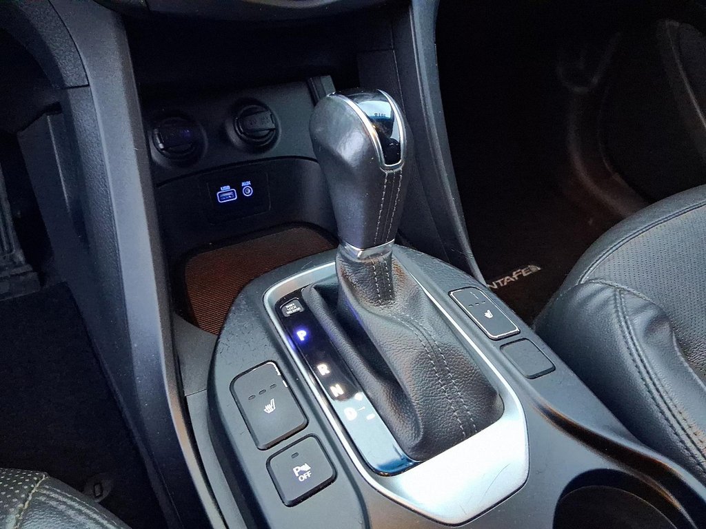 2018 Hyundai Santa Fe Sport AWD 2.4L SE in Stratford, Ontario - 16 - w1024h768px