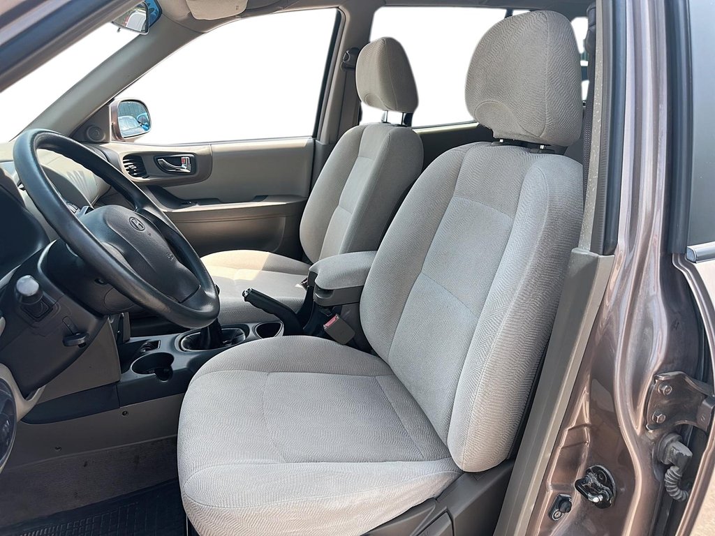 2006 Hyundai Santa Fe GL V6  AWD at in Stratford, Ontario - 8 - w1024h768px