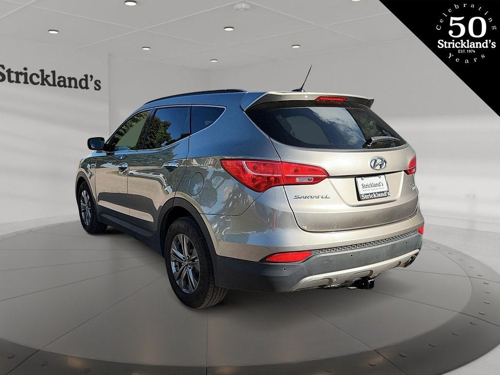 2013  Santa Fe 2.0T AWD Premium in Stratford, Ontario - 4 - w1024h768px