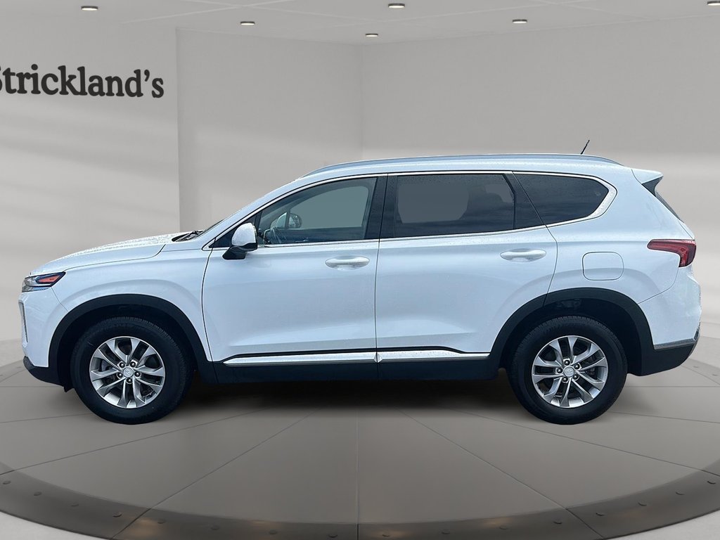 2020 Hyundai Santa Fe Essential AWD 2.4L Safety Package in Stratford, Ontario - 5 - w1024h768px