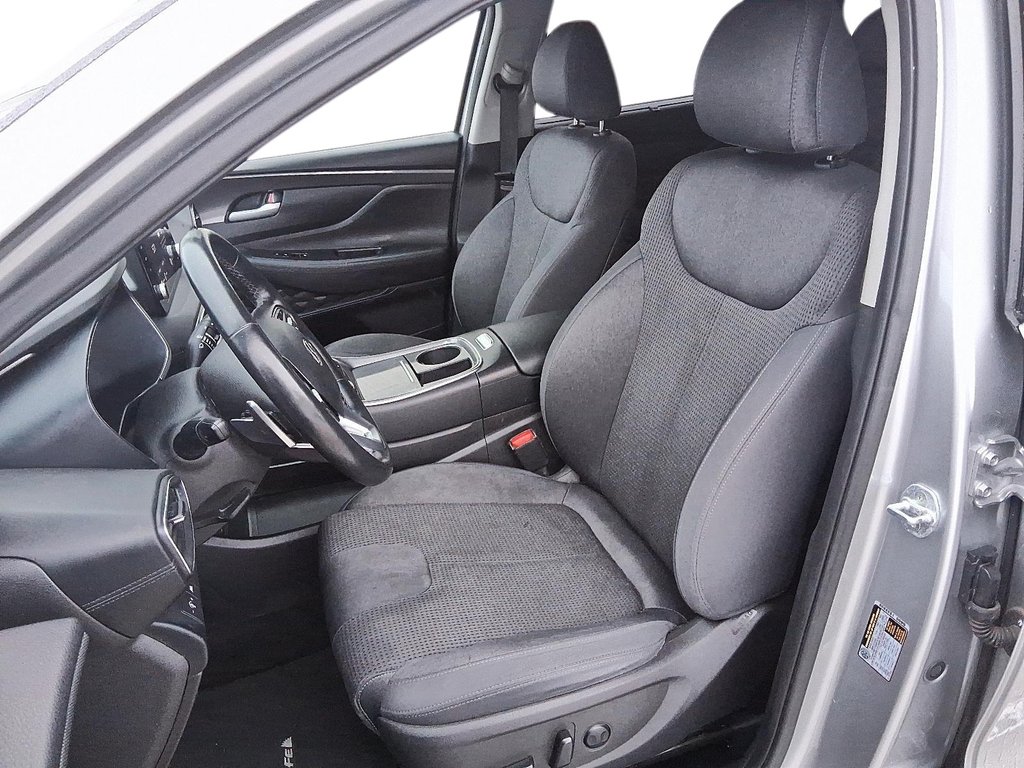 2022 Hyundai Santa Fe Preferred AWD 2.5L in Stratford, Ontario - 8 - w1024h768px