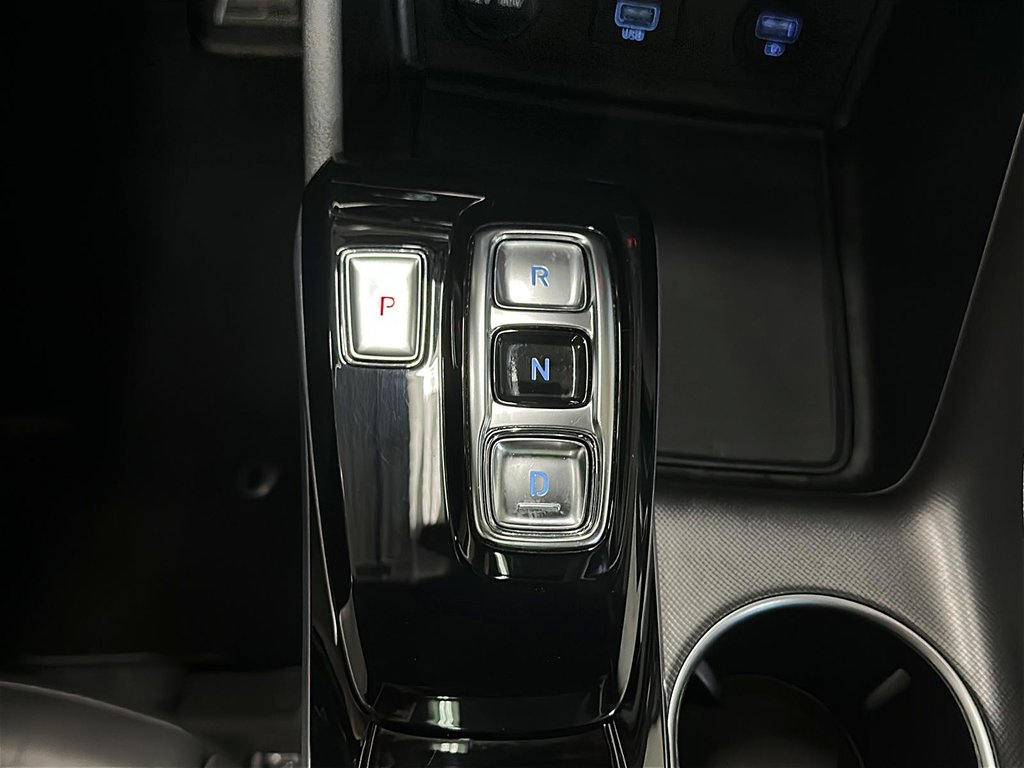 2022 Hyundai Sonata Sport in Stratford, Ontario - 14 - w1024h768px