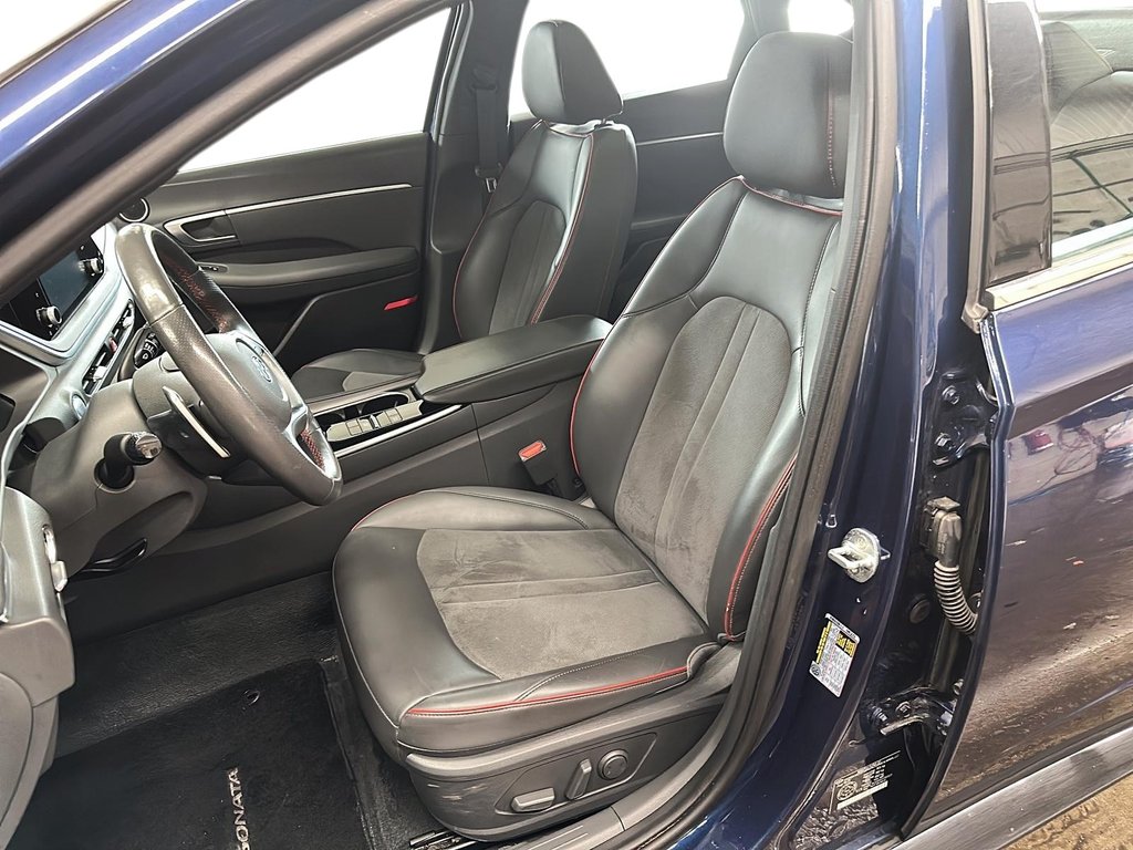 2022 Hyundai Sonata Sport in Stratford, Ontario - 8 - w1024h768px