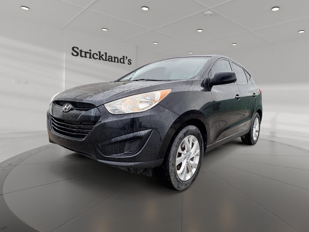 2012  Tucson GL FWD at in Stratford, Ontario - 1 - w1024h768px