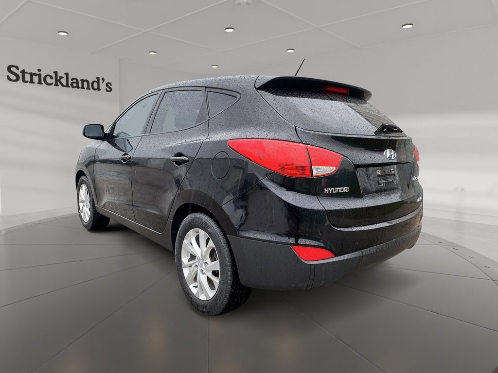 2012  Tucson GL FWD at in Stratford, Ontario - 4 - w1024h768px