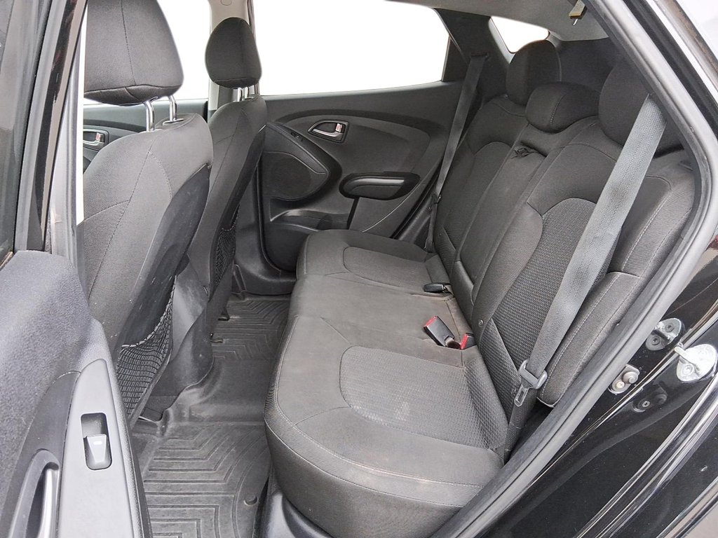 2014 Hyundai Tucson GLS FWD at in Stratford, Ontario - 9 - w1024h768px