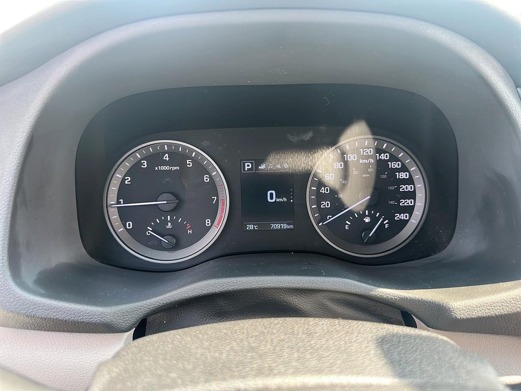 2017 Hyundai Tucson FWD 2.0L SE in Stratford, Ontario - 13 - w1024h768px