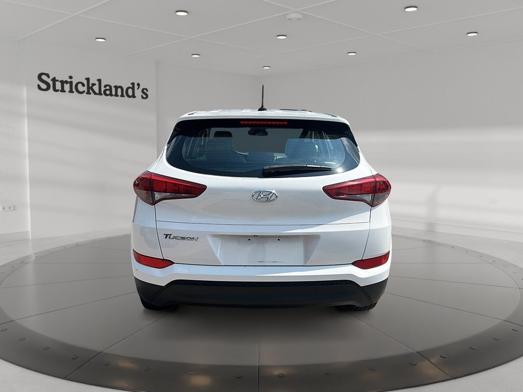 2017 Hyundai Tucson FWD 2.0L SE in Stratford, Ontario - 3 - w1024h768px