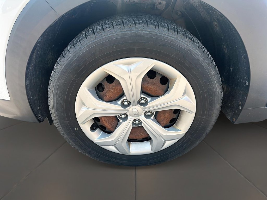 2017 Hyundai Tucson FWD 2.0L SE in Stratford, Ontario - 7 - w1024h768px
